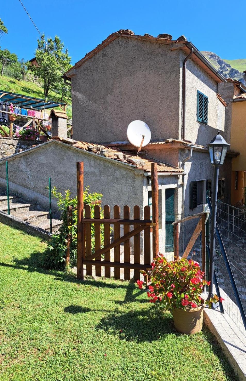 Villa Da Pietro Bagni di Lucca Exterior foto